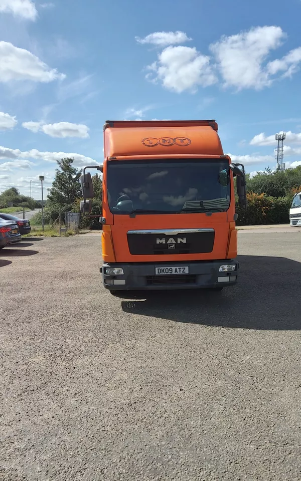 MAN TGL 7.150 GRP BOX VAN MANUAL GEARBOX 7.5 TON TAIL-LIFT